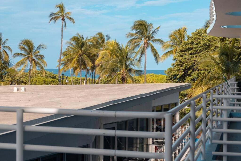 Appartement King Bed Rooftop Ocean Dr C304 *